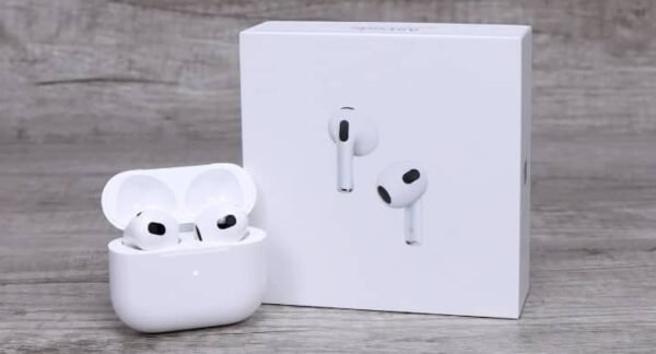 AirPods 3ᵉ génération – écouteur pas cher à Libreville